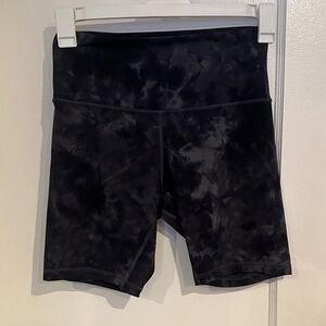 Lululemon Athletica Black Tie-Dye Bike Shorts
